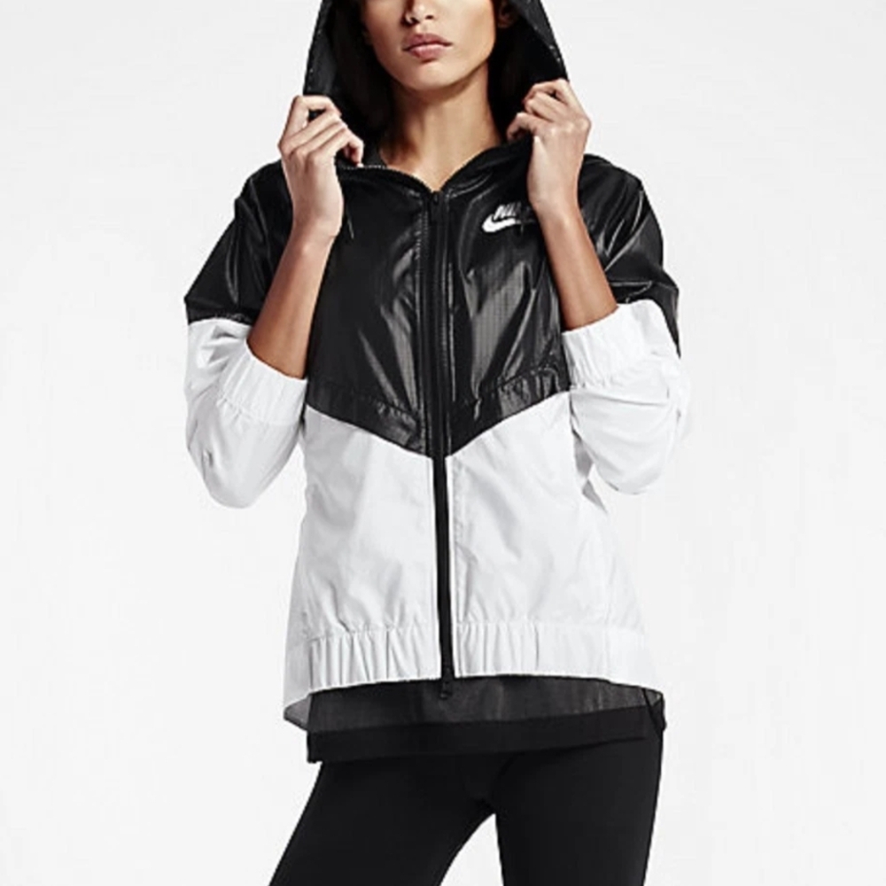 Nike Women's Windrunner Jacket NSW Hoodie Sportswear RN#563223